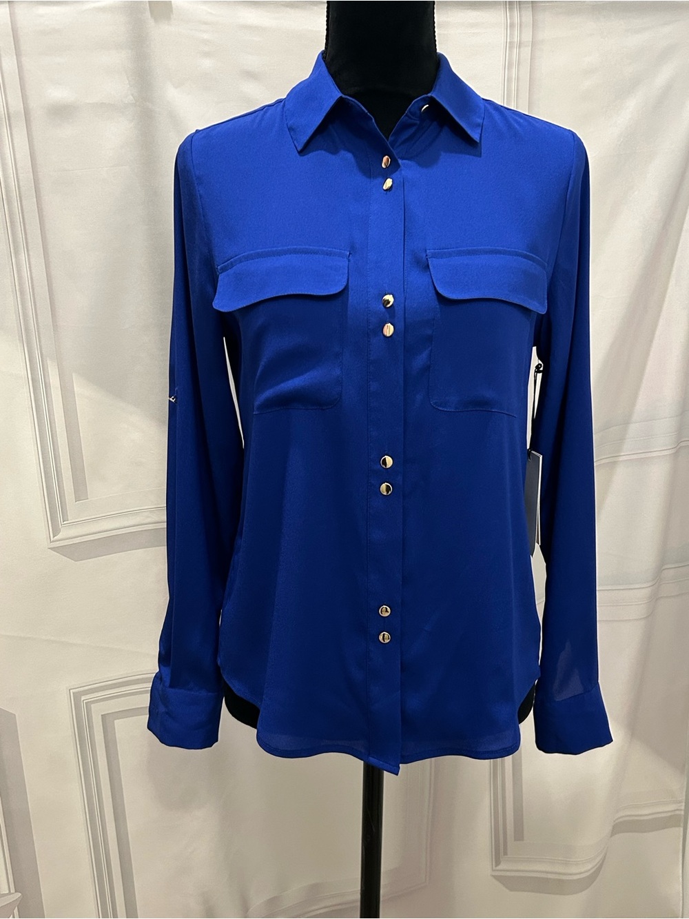 NWT Ivanka Trump Womenโs Vivid Royal Blue Long-Sleeve Button-Front Shirt XS